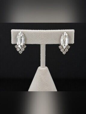 Vintage .75" Silver Tone Marquise Rhinestone Clip-On Earrings